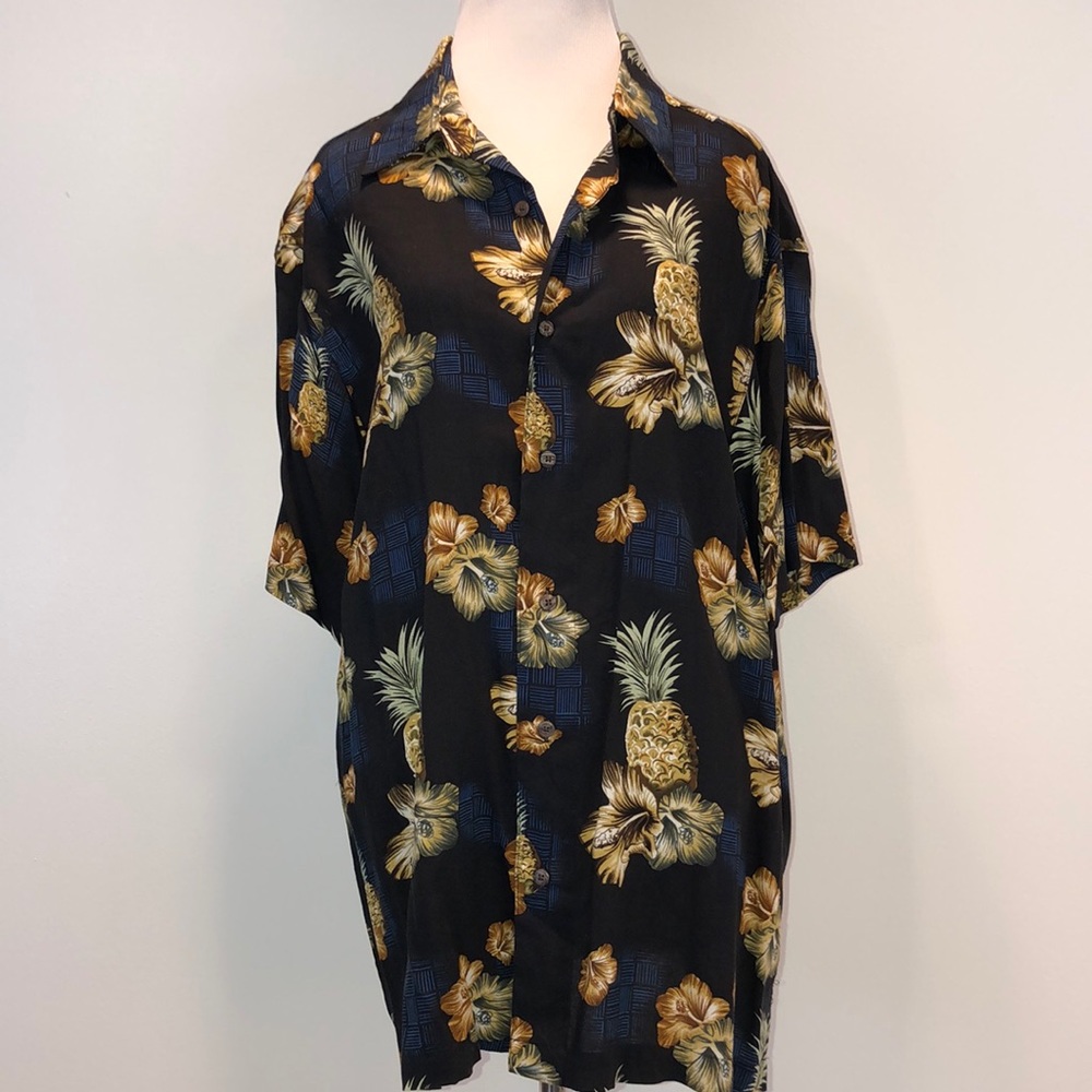 100%Rayon- Men’s Haggar Lg Hawaiian Shirt Button Front